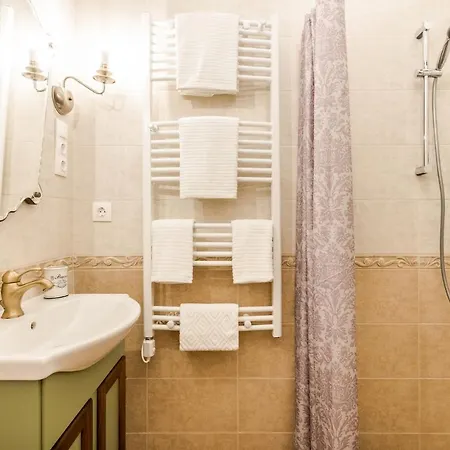 Provence Home - Citycenter, Tv, Washer, Coffee-Tea Budapest Exterior foto